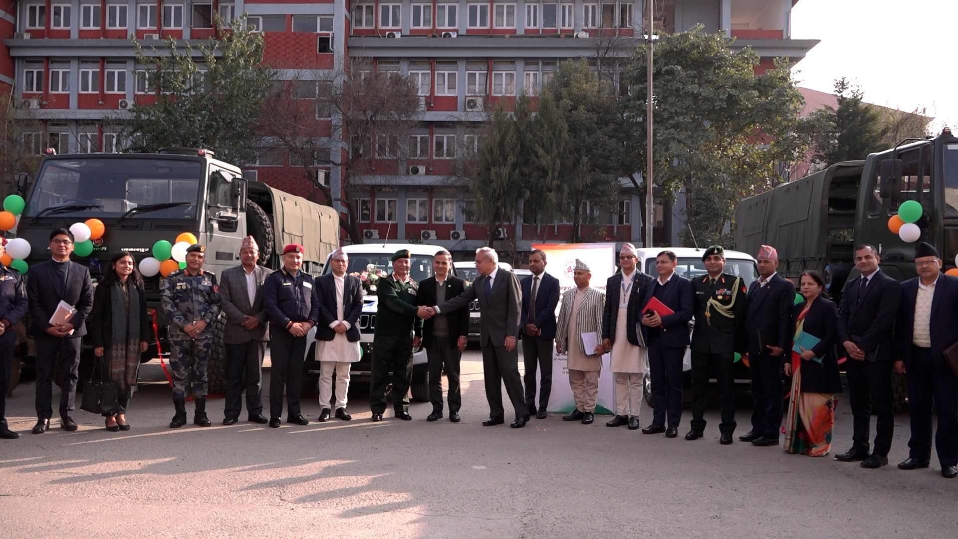भारतद्वारा प्रतिनिधि सभा निर्वाचनका लागि तेस्रो पटक २२३ सवारी साधन हस्तान्तरण, ५० गाडी नेपाली सेनाले प्रयोग गर्ने